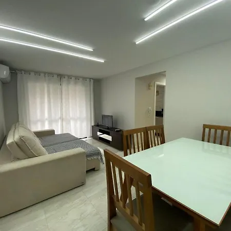 Lindo Apto Reformado No Coracao De Bc Balneario Camboriu Exterior photo